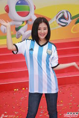 组图：苟芸慧将赴巴西世界杯称不怕治安差