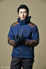 组图：韩星玄彬冬装写真 百变造型展型男本色