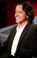 组图：雅尼时隔15年来华演出 再续中国情缘