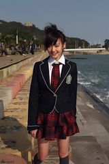 幻灯图：《流星雨2》曝剧照 俞灏明告别“狮子头”