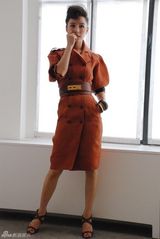 组图：张静初演绎百年品牌 清新气质获国际认可