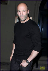 组图：史泰龙与斯坦森双硬汉聚餐 娇妻美艳