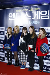 独家高清：EXO龙俊亨等帅气撑《安德的游戏》