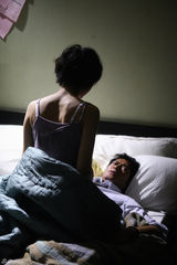 组图：《单身男女》非典型床照 高圆圆古天乐缠绵