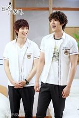 策划：校服军装白大褂 韩版美男制服诱惑