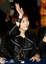 组图：韩团EXO首尔合体举办新碟粉丝签名会