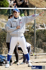 组图：韩星徐智硕李锡勋等众星参加棒球大赛