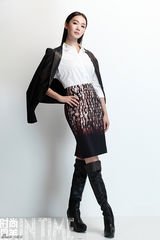 组图：刘丛丹时尚大片 帅气干练展气场十足