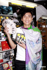 高清图：黄宗泽跨行发唱片 用心做音乐期望获认可