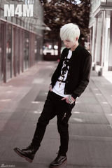 组图：M4M方逸伦写真曝光 突破造型演绎个性