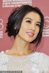 组图：《白蛇》记者会 主演李连杰黄圣依阿Sa(蔡卓妍)聚首