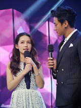 组图：《快乐大本营》李沁何润东显现身高差