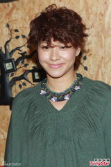 组图：林嘉欣预告一年后复出 努力造人追生第二胎