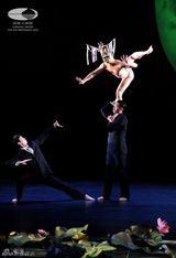 组图：《九歌》内地首演 众神起舞呈现诗意祷歌