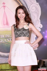 组图：20位候选港姐首晤传媒 佳丽现场展风姿