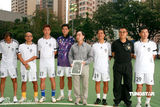 幻灯图：郭富城黄日华陈百祥等举行球赛纪念尹志强