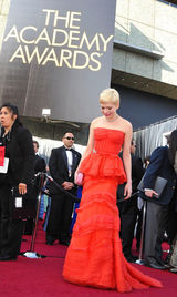 高清组图：米歇尔-威廉姆斯裹胸红裙艳丽摄人心