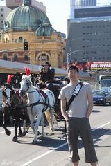 组图：王千源做客悉尼大学 澳洲再获殊荣 