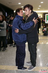 组图：罗志祥吊唁杨登魁感慨人生爱要及时