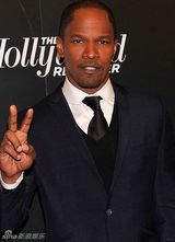 组图：昆汀“姜戈”纽约首映 红毯上明星扎堆