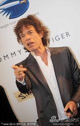 幻灯图集：《放逐的石头》亮相 滚石主唱贾格尔助阵