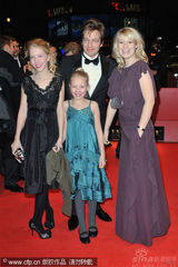 幻灯图集：《潜水艇》首映 女儿助阵温特伯格