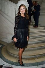 组图：彭丽媛入选《名利场》年度最佳着装榜