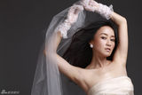 组图：赵子琪婚纱大片首曝光 薄纱裹胸美艳动人