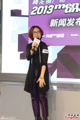 组图：周笔畅挑战小清新 自曝偏爱大叔型男人