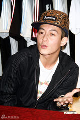 幻灯：陈冠希台北开店六月复出 称不知Lucas是谁