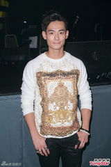 组图：关楚耀个唱邀张学友坐阵 遗撼谭咏麟未到