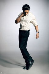 高清图：苏有朋新年冷峻写真 诠释冬季别样风尚