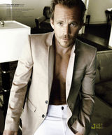 高清图：斯蒂芬-多尔夫登封面 时尚大片显熟男风范