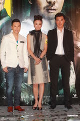 组图：《武侠》主创齐聚香港首映 众星现身助阵