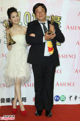 组图：瞿友宁凭《我可能》获金钟戏剧类最佳导演