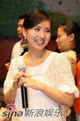 幻灯图集：陈好为迪士尼舞台剧《小熊维尼》开票