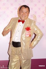 组图：艺人杰出表现奖落幕 谢霆锋薛凯琪夺影帝影后