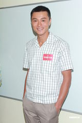 组图：《幸福摩天轮》试造型 钟嘉欣陈智燊首次合作