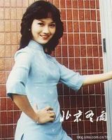 组图：59岁赵雅芝罕见青涩童年少女旧照曝光