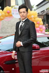 组图：姚元浩为戏假结婚 盼三年内娶王心凌