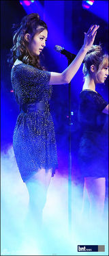 组图：韩新女团EXID《Show Champion》节目性感华丽