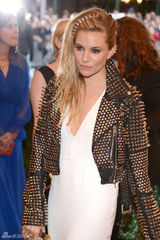 高清图：大都会朋克派对众星个性礼服狂野性感