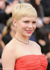 高清组图：米歇尔-威廉姆斯裹胸红裙艳丽摄人心