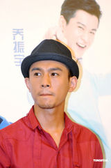 幻灯图：刘亦菲王力宏携手宣传新片 合作亲密无间 