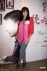 组图：《桃姐》票房大好 叶德娴宣传防癌资讯