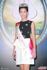 组图：港姐三甲出炉 获奖佳丽首见媒体