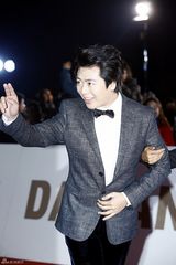 独家高清：金惠秀爆乳战青龙 李秉宪等大牌云集