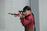 组图：《神枪》收官 贾青演绎个性狙击手