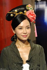 幻灯：清穿戏《宫》见面会 主创演绎世界杯及章鱼帝