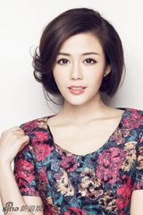 组图：汤晶媚纯美写真风情绽放